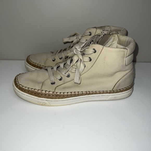 Ugg Australian Gradie Sneakers Side Zipper High Tops Sz. 9 - Picture 4 of 5